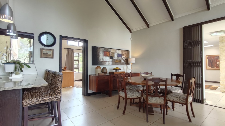 5 Bedroom Property for Sale in Num Num Cape Estate Western Cape